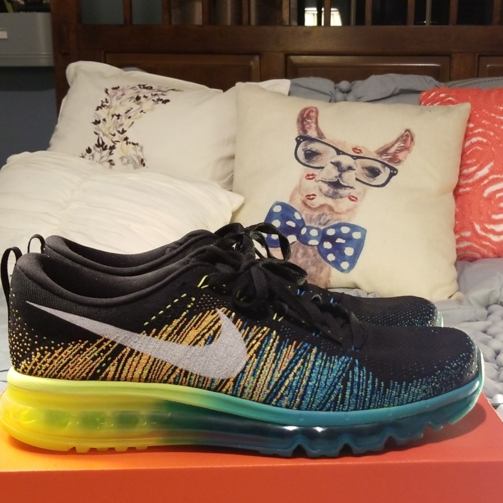 Men's Nike Air Max Flyknit